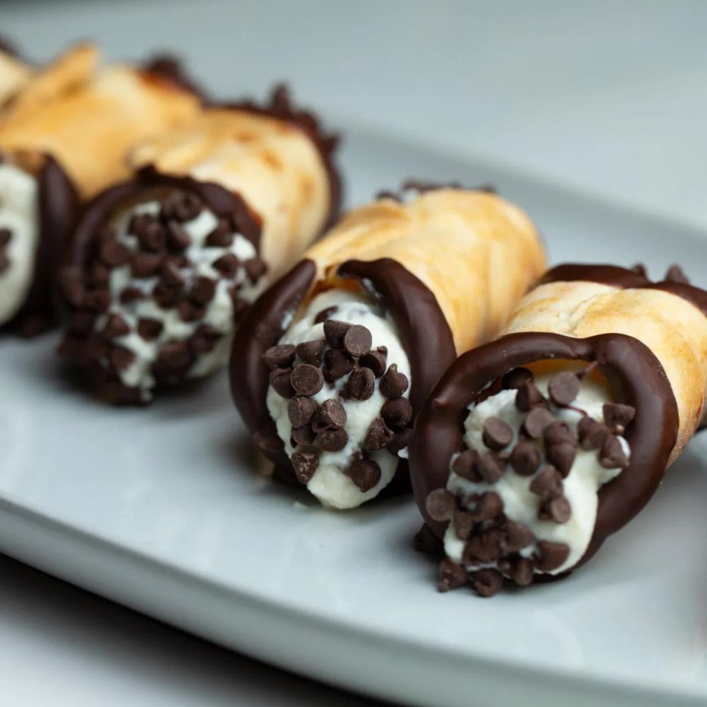 Air Fryer Cannolis