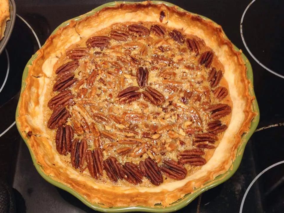 Old-Fashioned Honey Pecan Pie