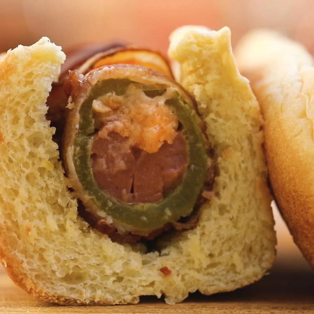 Bacon-wrapped Jalapeño Popper Dogs