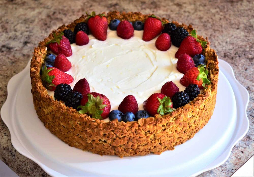 Breakfast Cheesecake with Granola Crust