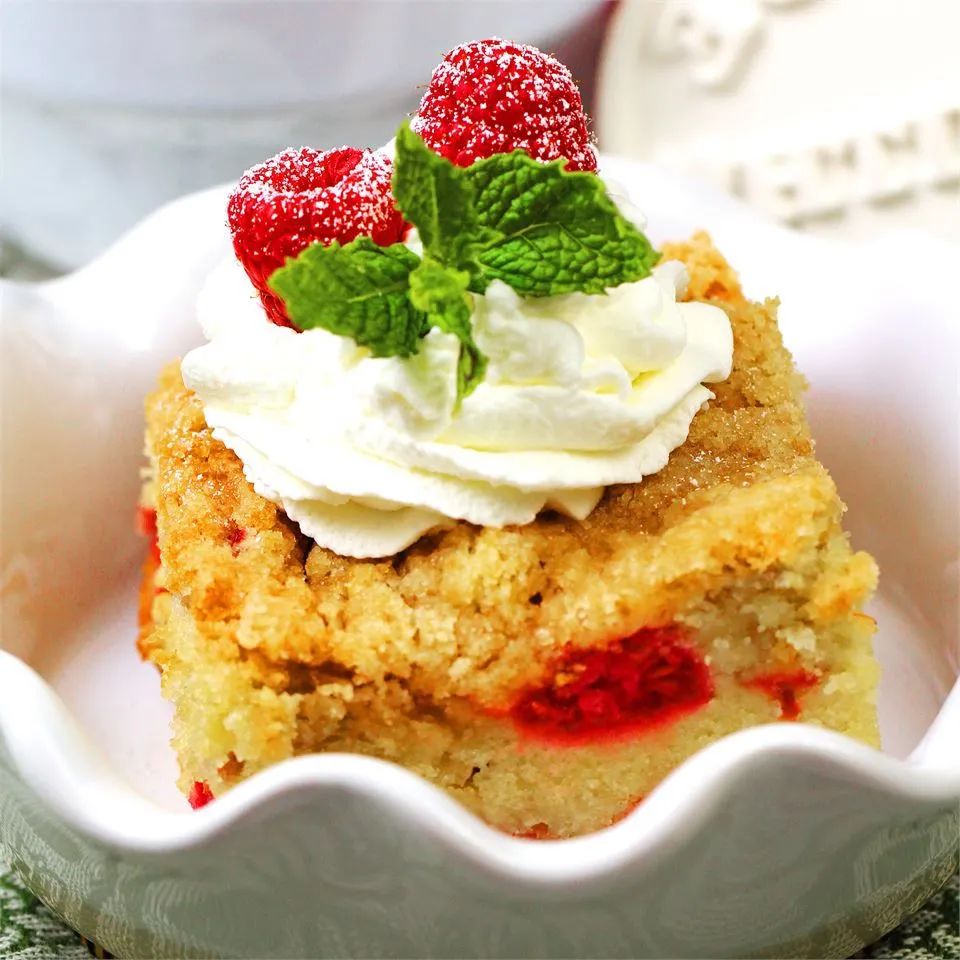 Buttermilk Mango-Berry Crumb Cake