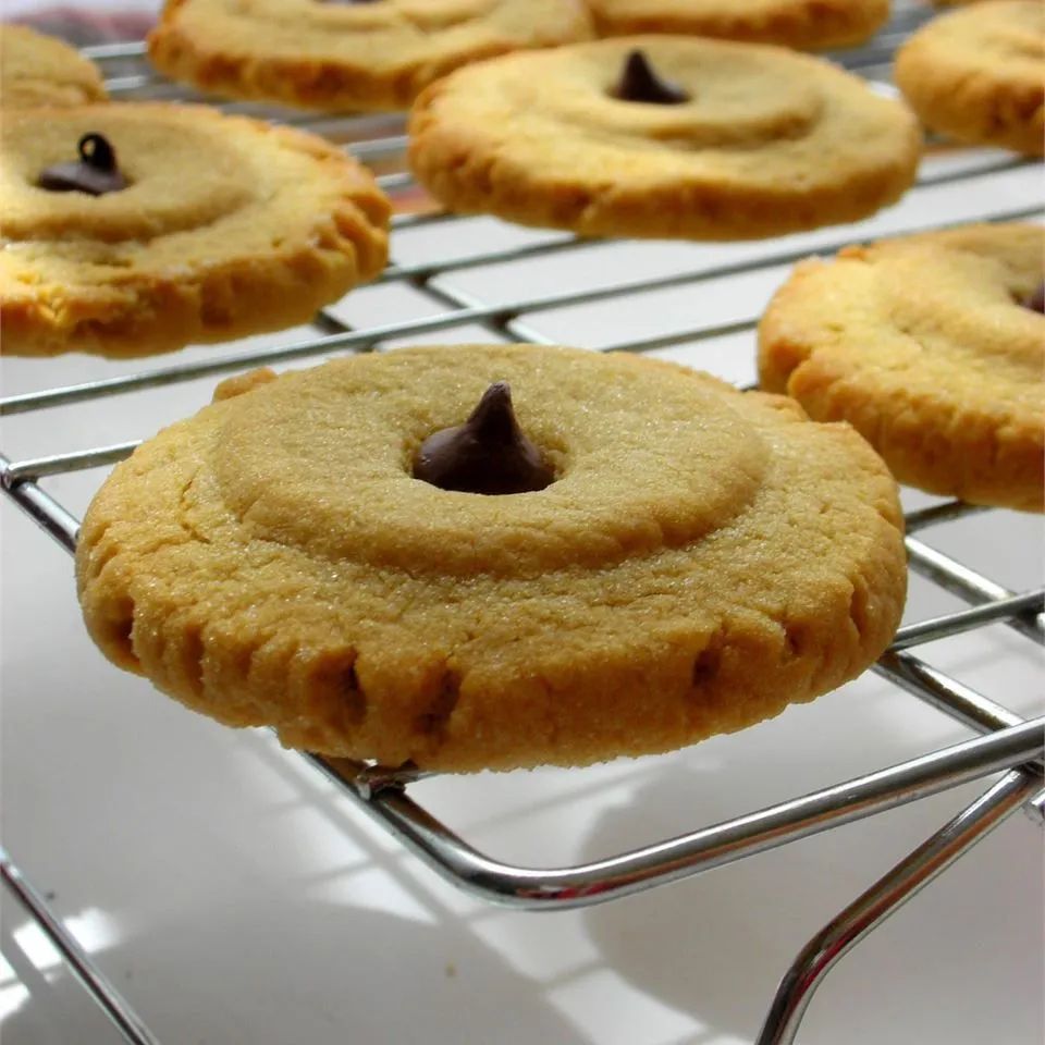 Chewy Peanut Butter Cookies