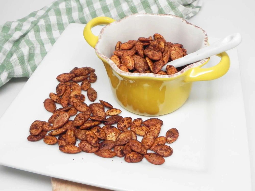 Air Fryer Maple-Chili Pumpkin Seeds