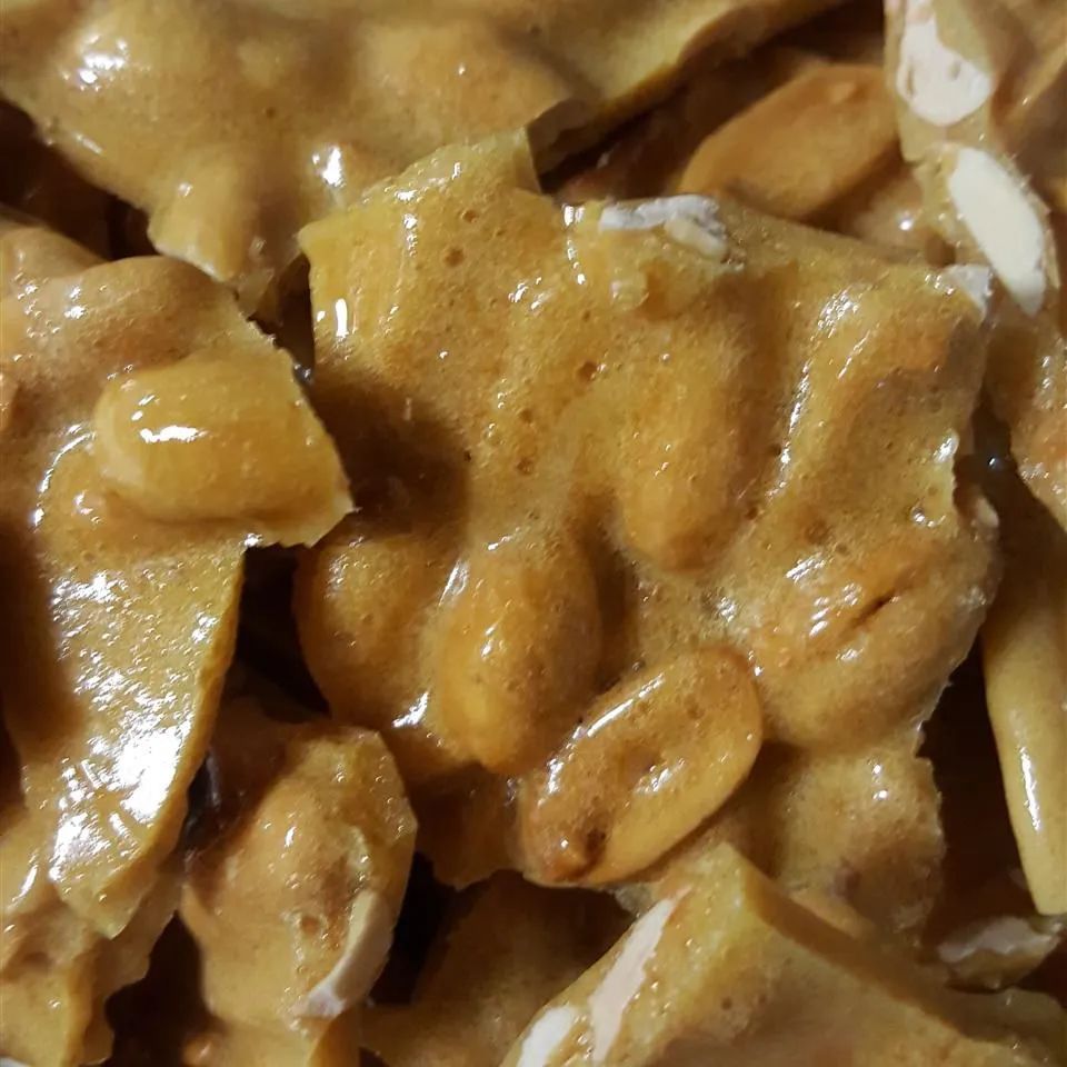 Easy Microwave Peanut Brittle