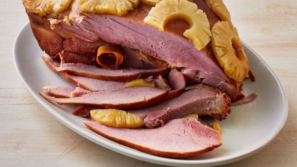 Slow Cooker Ham with Pineapple