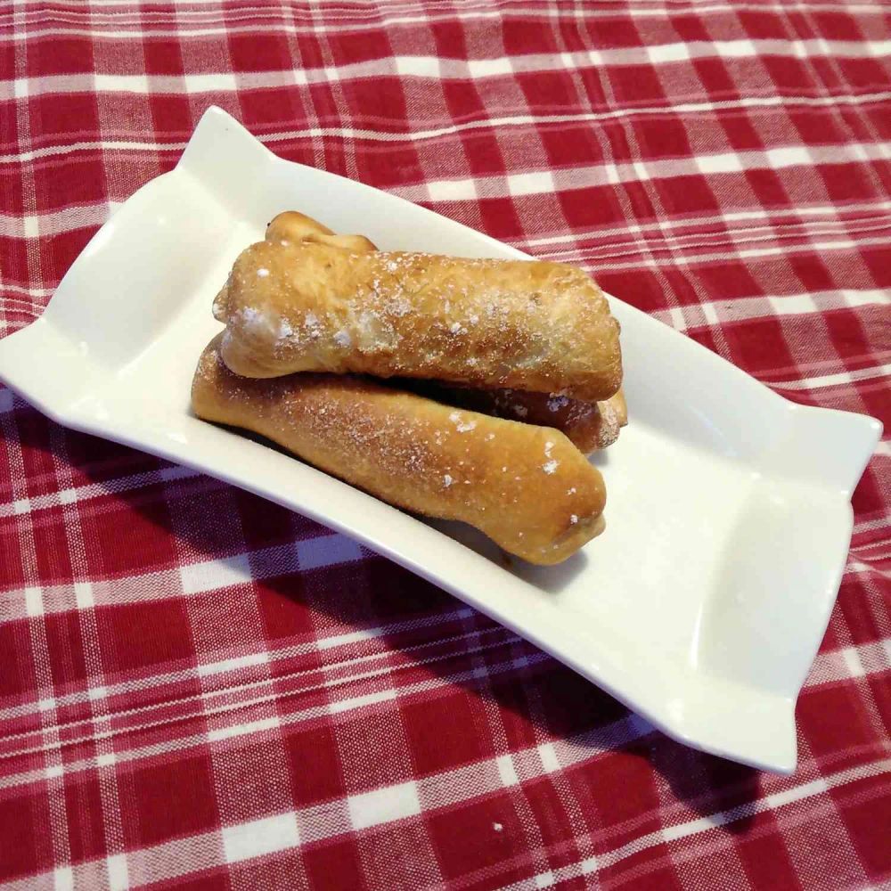 Air Fryer Nutella-Stuffed Pastry