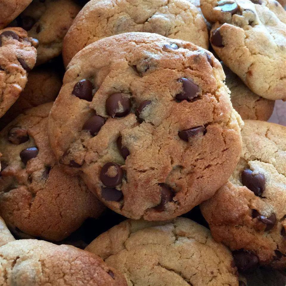 Mom's Chocolate Chip Cookies