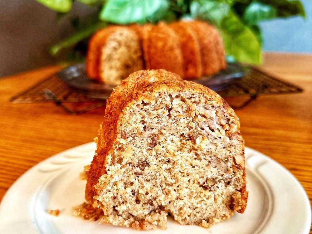 Banana-Nut Buttermilk Bundt Cake