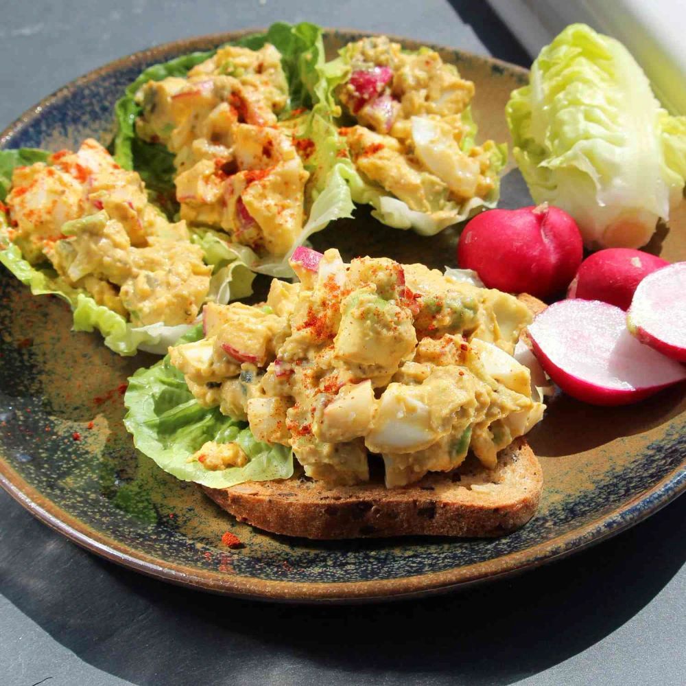 Harissa Egg Salad