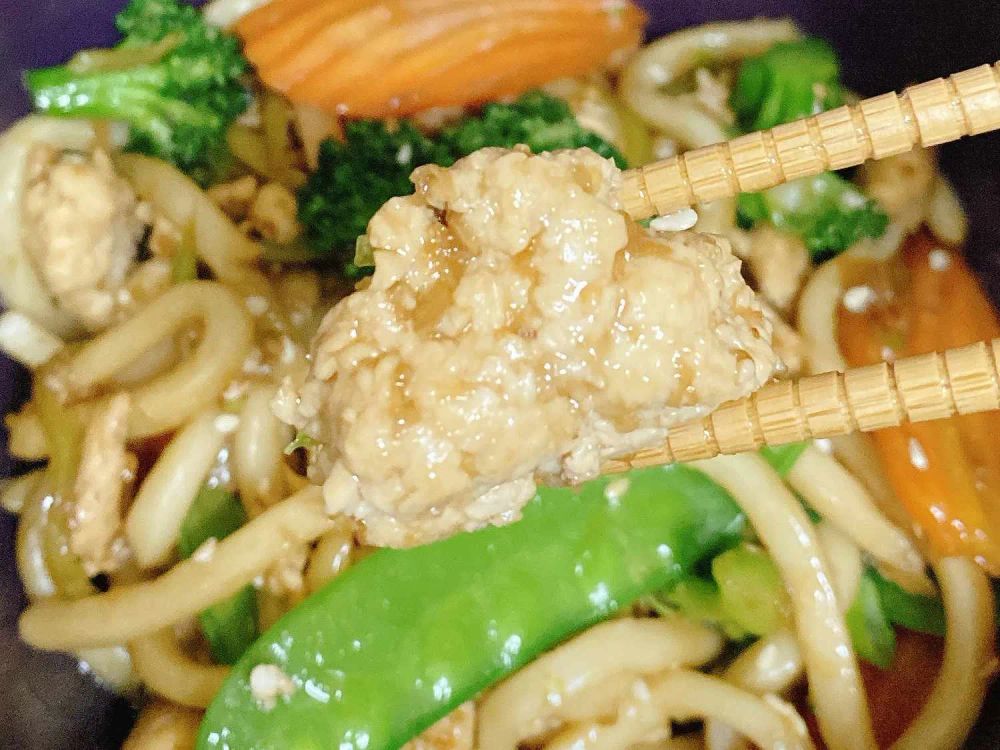 Quick Sesame Chicken Noodle Bowl