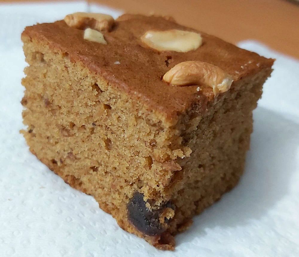 Eggless Date Cake