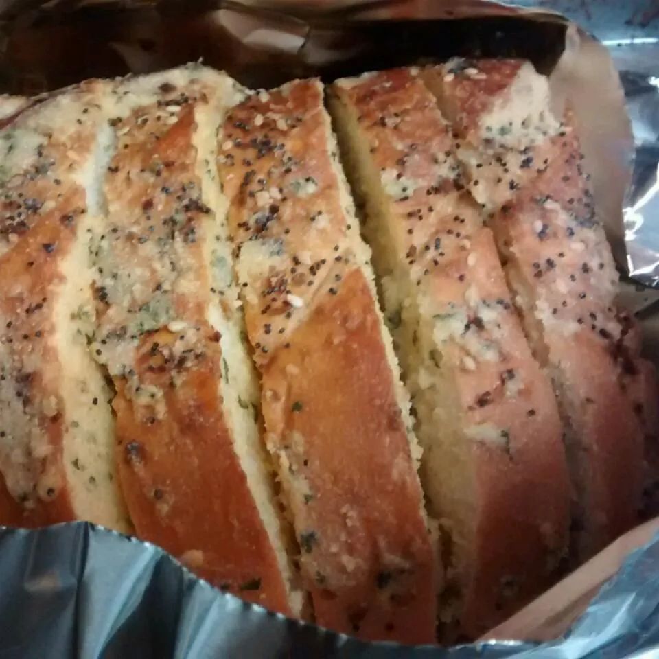 Easy Cheesy Garlic Bread