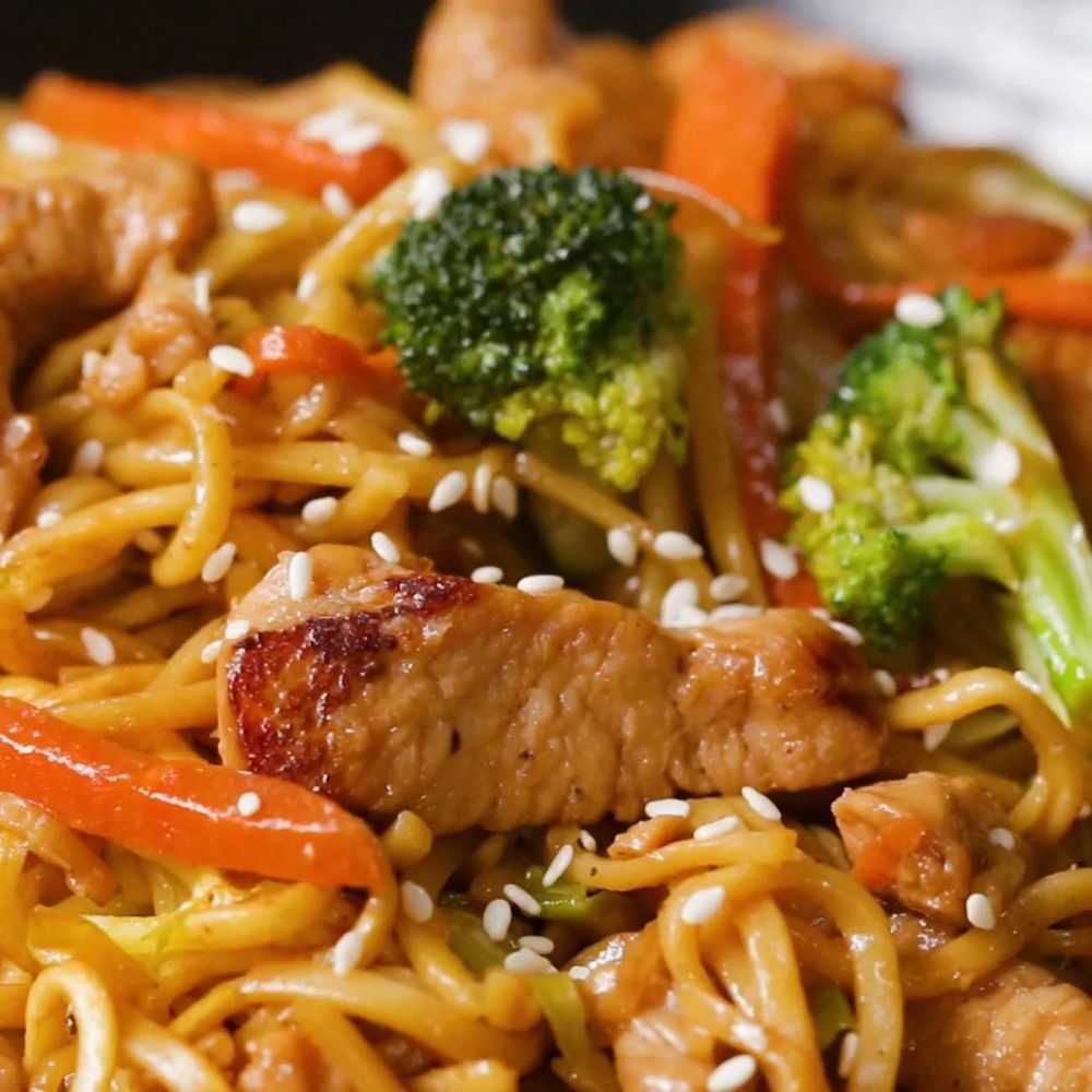 Chicken Teriyaki Chow Mein