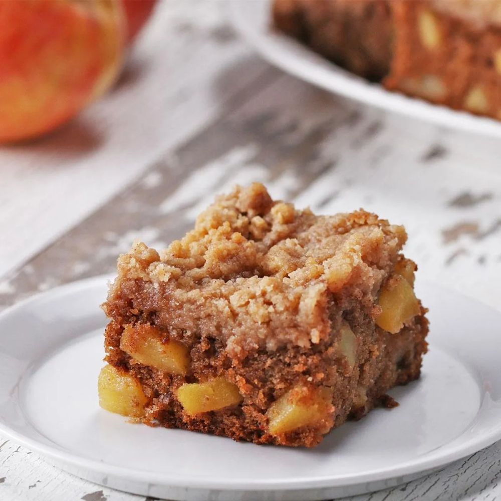 Apple Pie Crumble Blondies