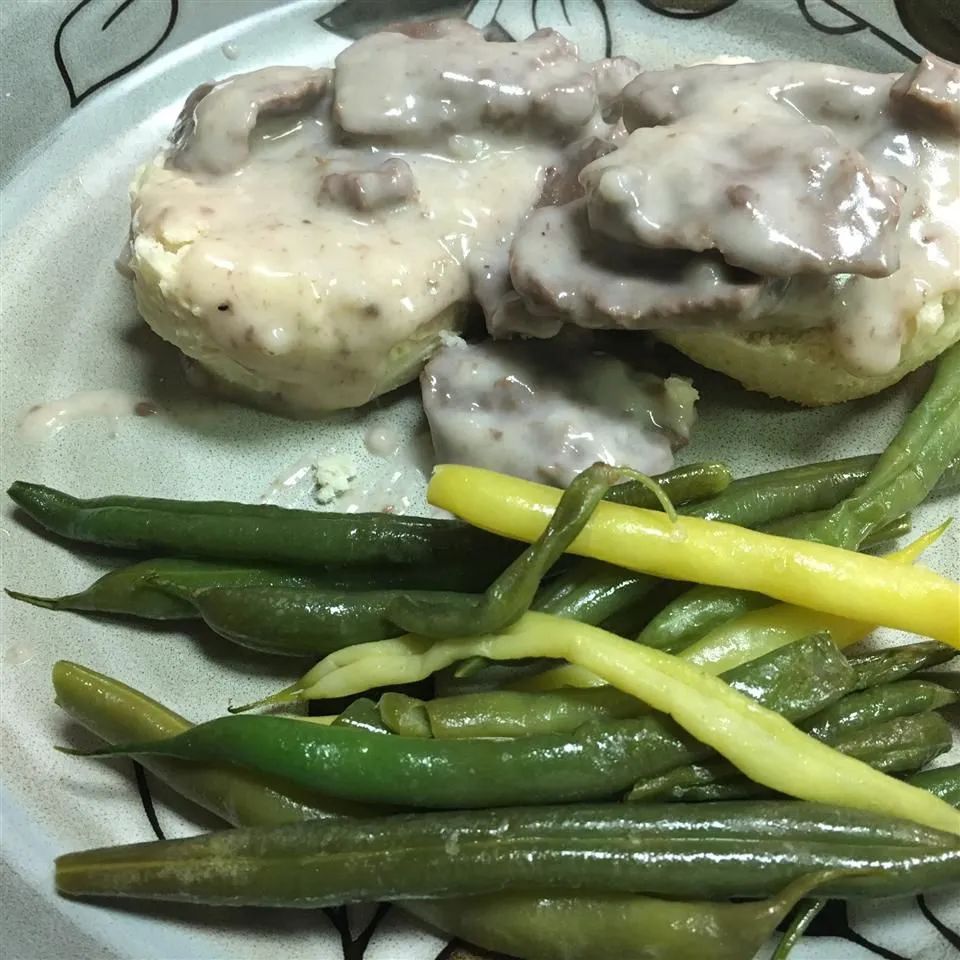 Biscuits With Deer Maple Gravy