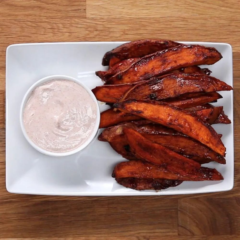 Cinnamon Brown Sugar Sweet Potato Wedges