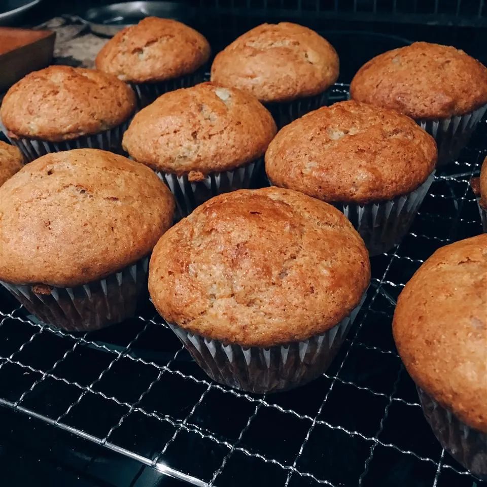 Moist Banana Muffins