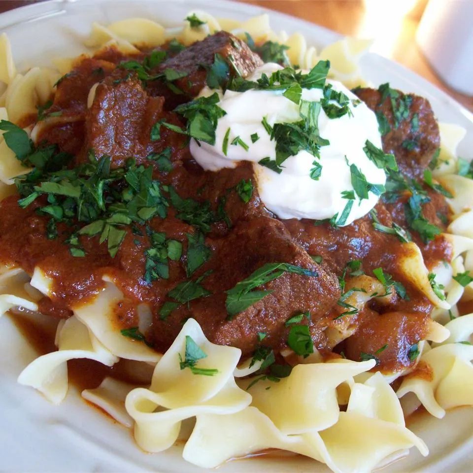 Smoked Paprika Goulash for the Slow Cooker