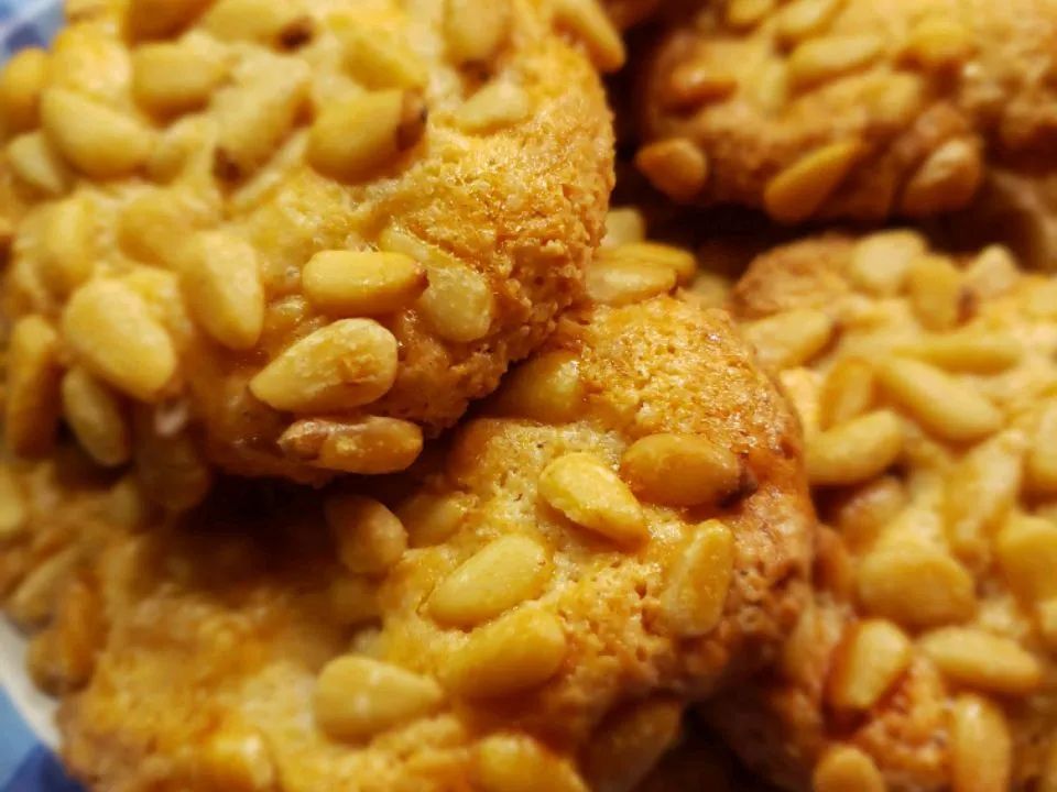 Pignoli Cookies