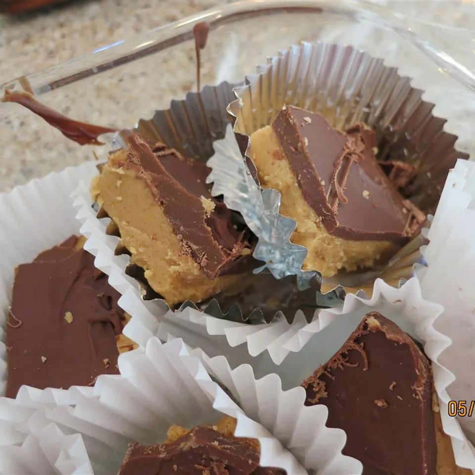 No-Bake Chocolate Peanut Butter Bars