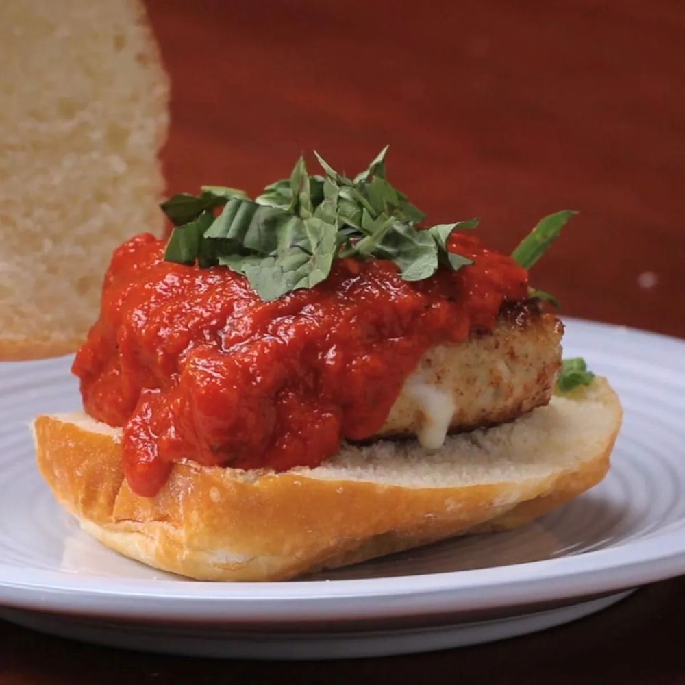 Cheesy Chicken Parmesan Burgers