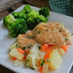 Skillet Chicken with Potatoes and Tomatoes