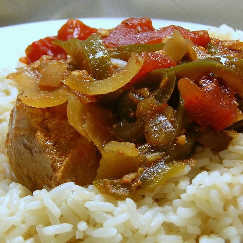 Saucy Slow Cooker Pork Chops