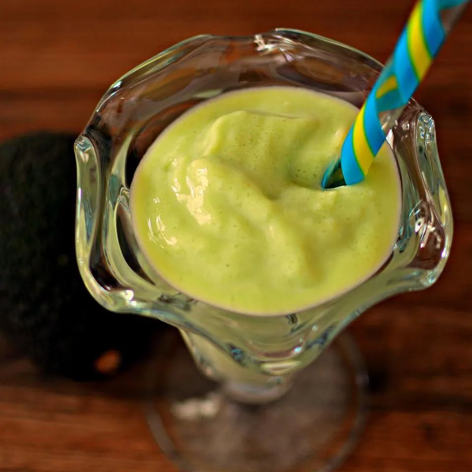 4-Ingredient Avocado Milkshake