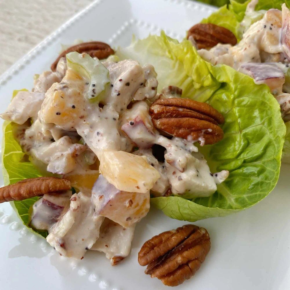 Fresh Peach and Pecan Chicken Salad