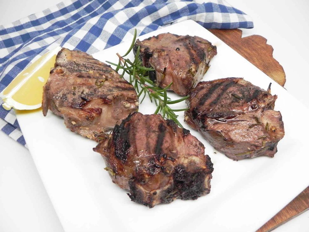 Grilled Garlic and Rosemary Lamb Loin Chops