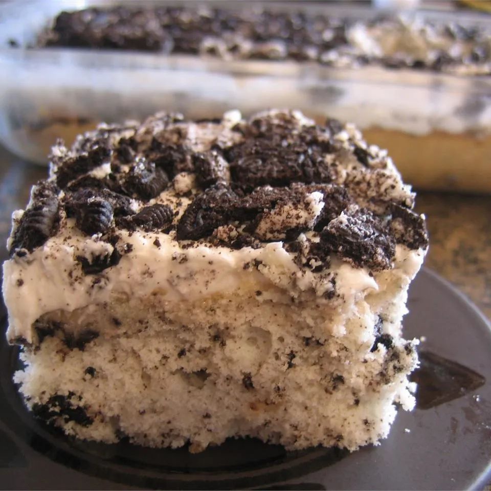 Cookies 'n Cream Cake