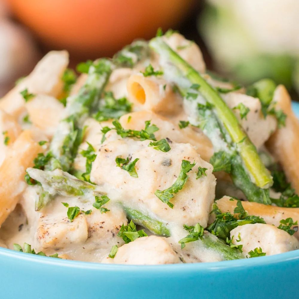 Lighter Cauliflower “Alfredo” Pasta