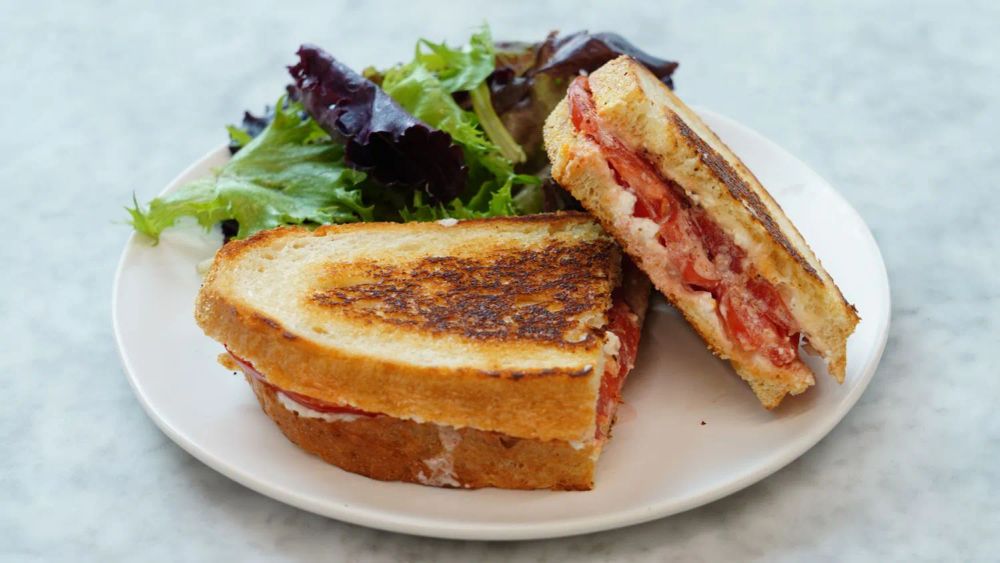 Grilled Tomato and Feta Sandwich