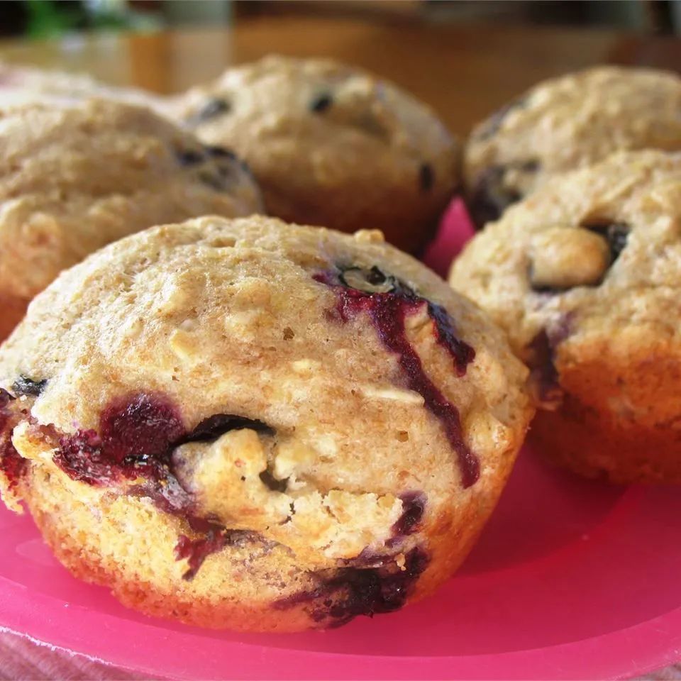 Berry Oatmeal Muffins