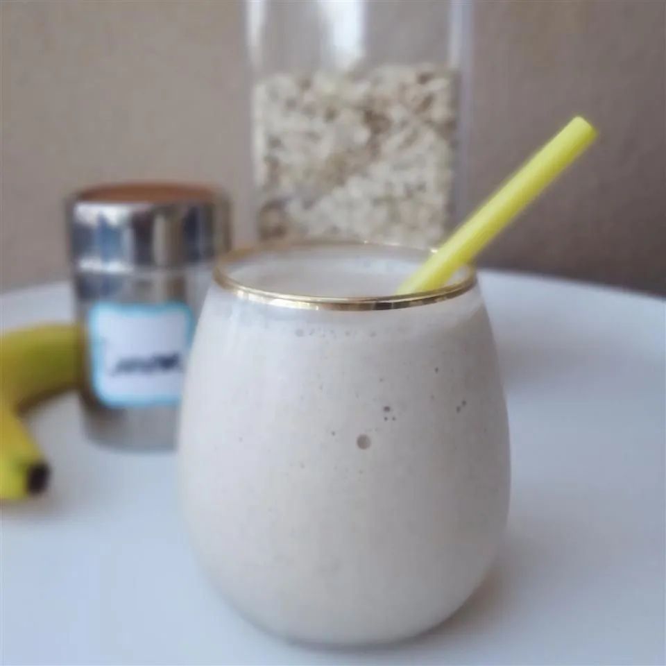 PB Banana Oat Smoothie