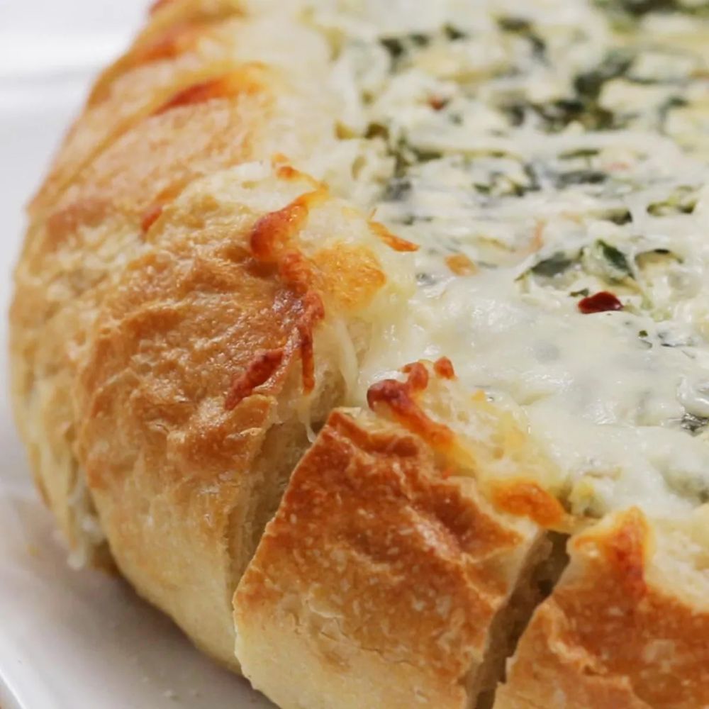 Spinach Artichoke Pull-apart Bread-bowl