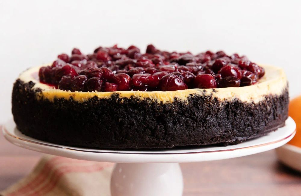 Cranberry Mascarpone Cheesecake