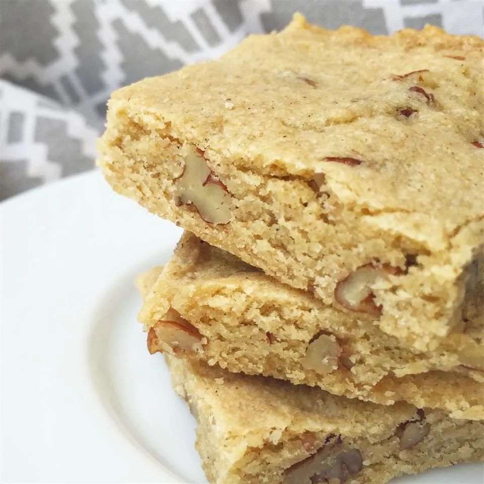 Pecan Cardamom Bar Cookies