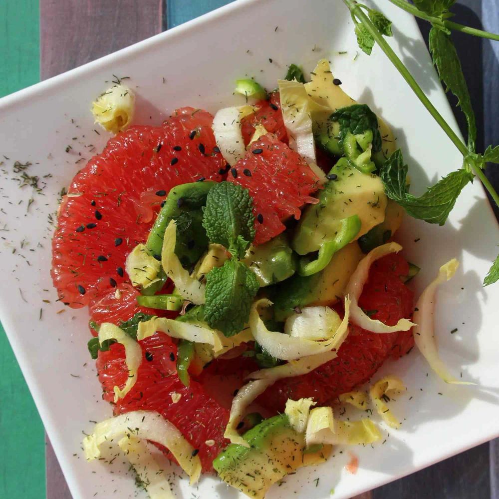 Avocado and Grapefruit Salad with Mint-Dill Vinaigrette