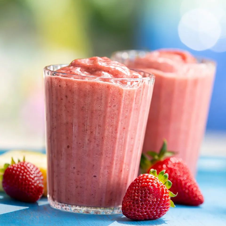 Strawberry Banana Breeze Smoothie