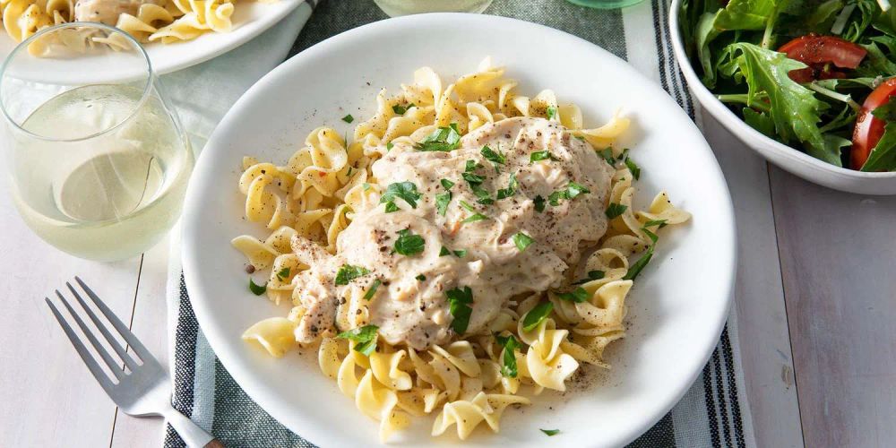 Slow Cooker Chicken Tetrazzini