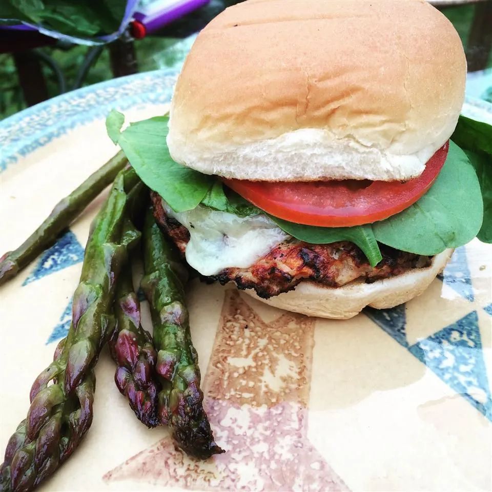 Grilled Chicken Burgers