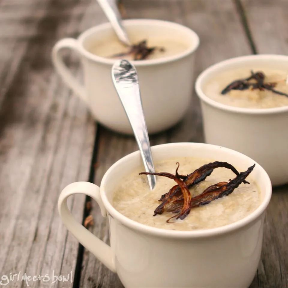 Creamy Cauliflower With Ginger Soup