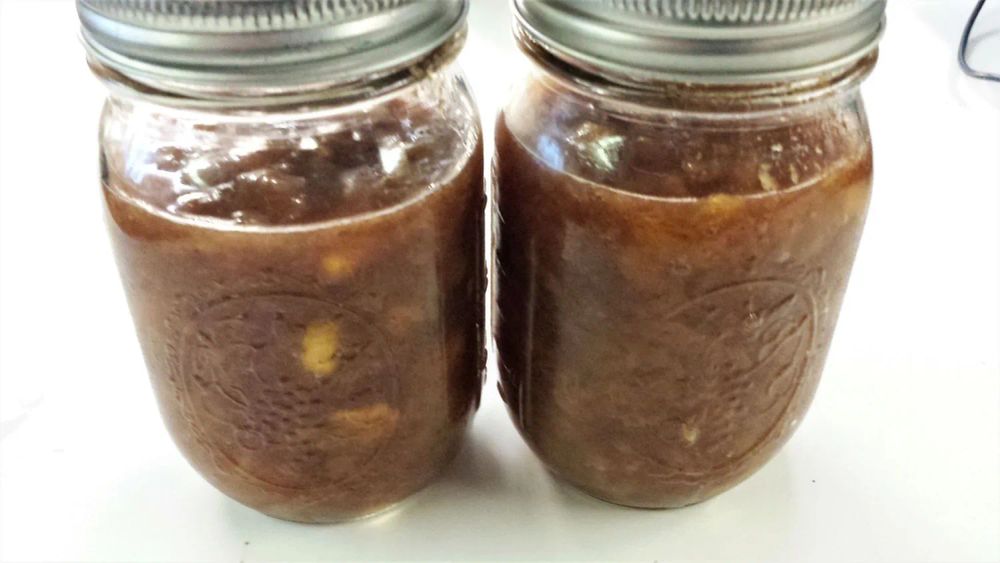 Grandma's Spiced Peach Preserves