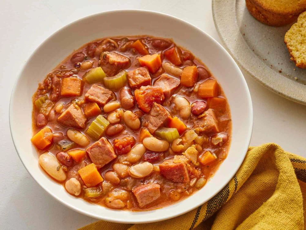 The Best Bean and Ham Soup