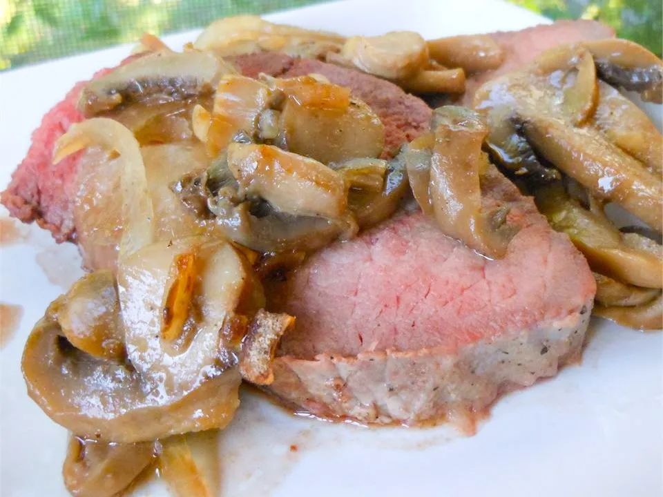 Beef Sirloin Tip Roast with Mushrooms