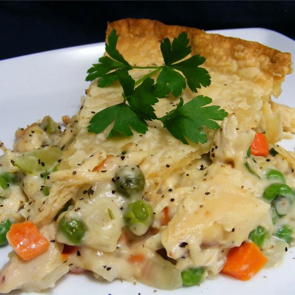 Simple Classic Chicken Pot Pie