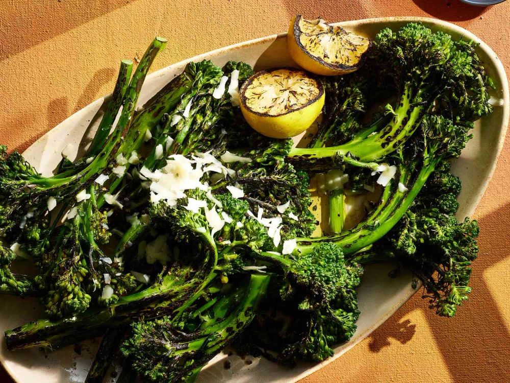 Grilled Lemon Broccolini