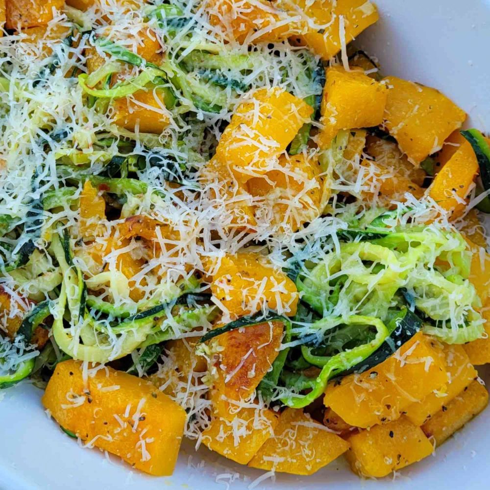 Zucchini Noodles and Butternut Squash in a Garlic-Lemon Sauce