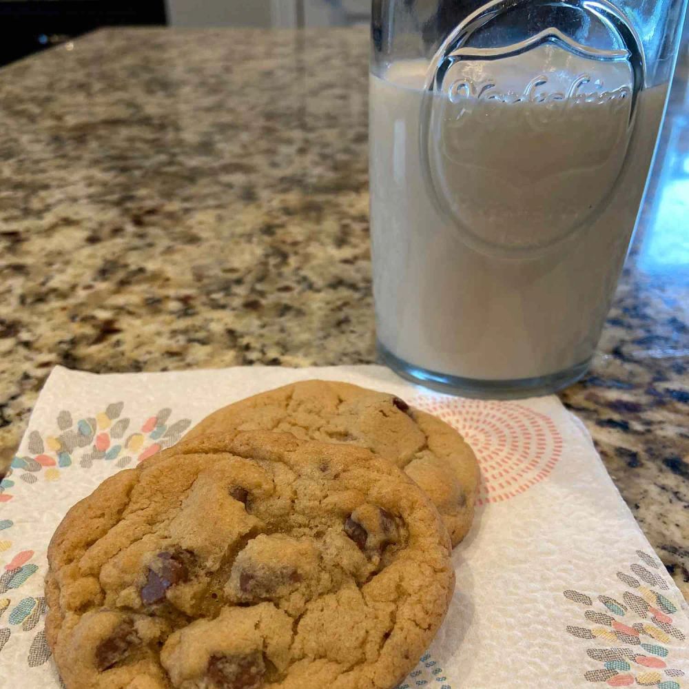 Mom's Best Chocolate Chip Cookies